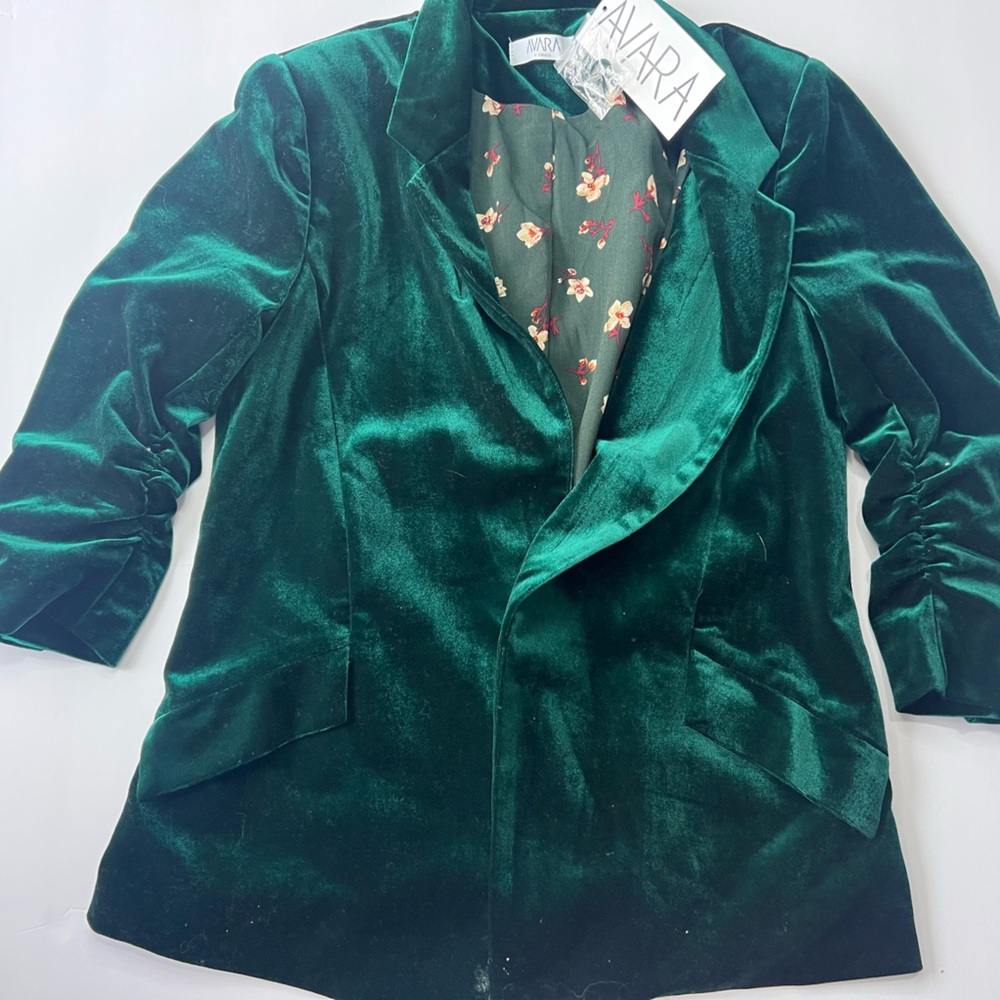 Zara Emerald Velvet Jacket